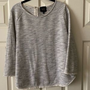 W5 Knit Textured Frayed Hem ¾ Sleeve Top Gray, Silver & Cream Women’s Large